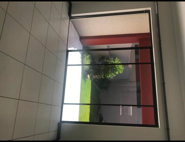 1 BEDROOM APARTMENT FOR SALE IN FOURWAYS